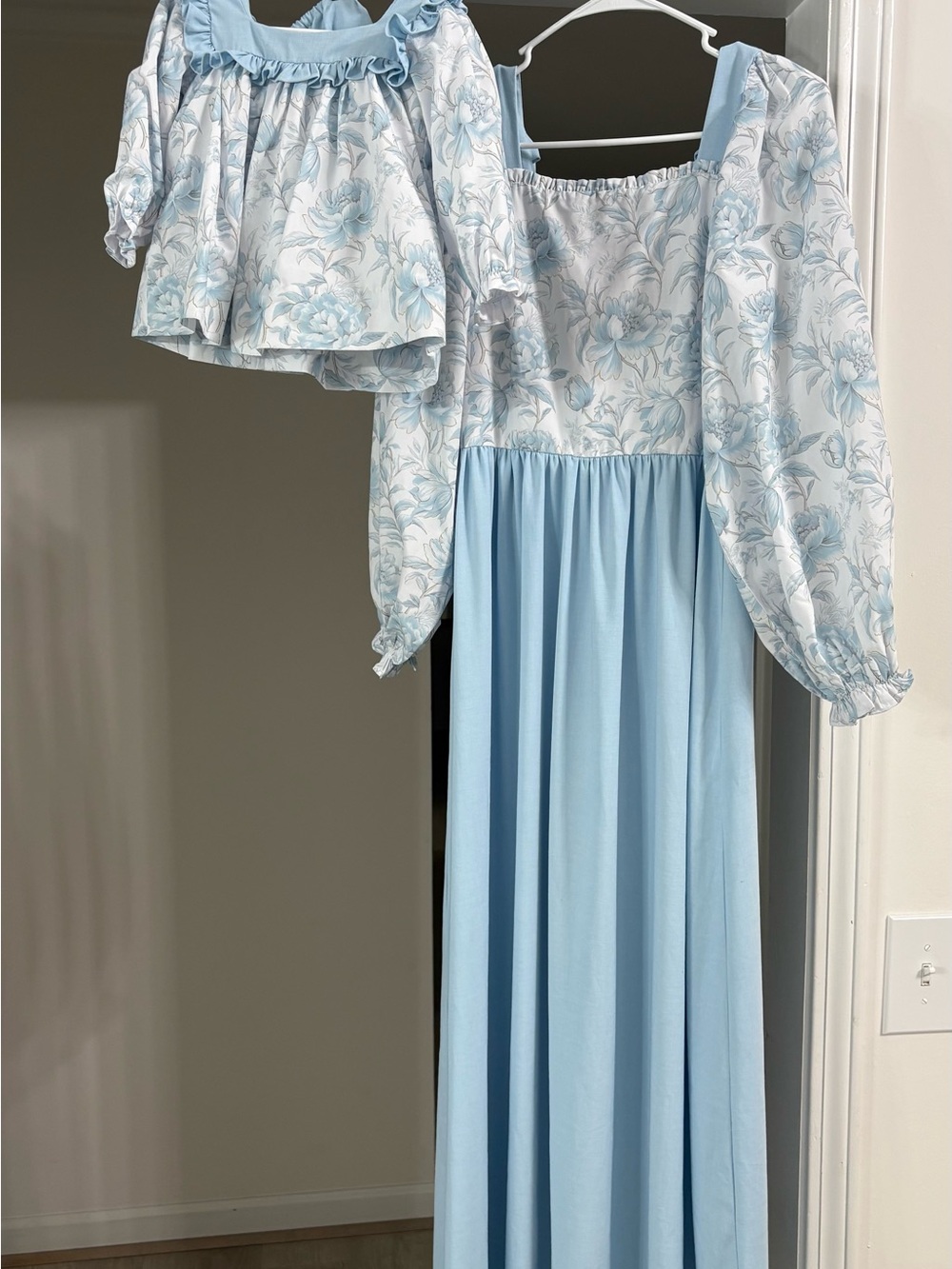 Busy Bee Smock Mom Blue Floral Puff-Sleeve Maxi Dress AND Mini Matching Outfit